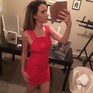 LAST HOURS OR WILL BE DONATED!

For Love and Lemons Tiki Dress M